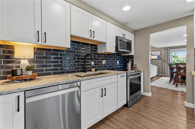 4424 Belleflower Circle, Onondaga, NY 13215