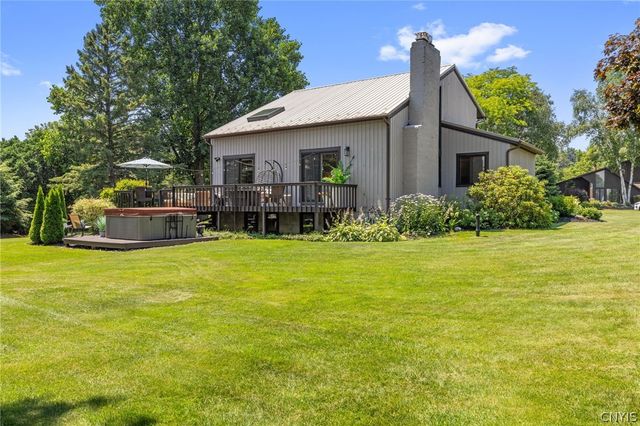 4424 Belleflower Circle, Onondaga, NY 13215