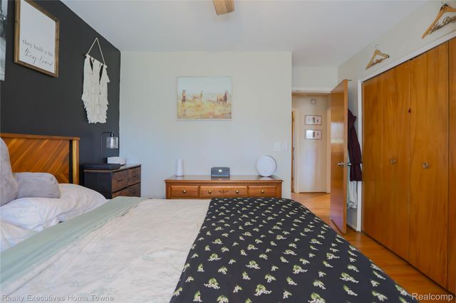 29847 Palomino Drive, Warren, MI 48093