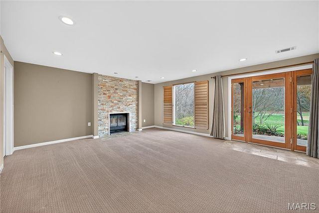 827 Edgewood Drive, Lake St Louis, MO 63367