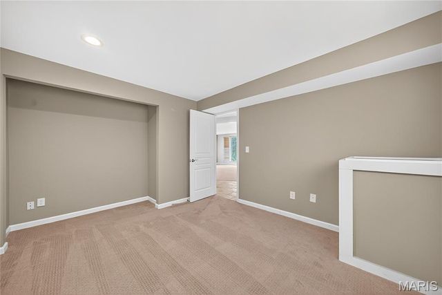 827 Edgewood Drive, Lake St Louis, MO 63367