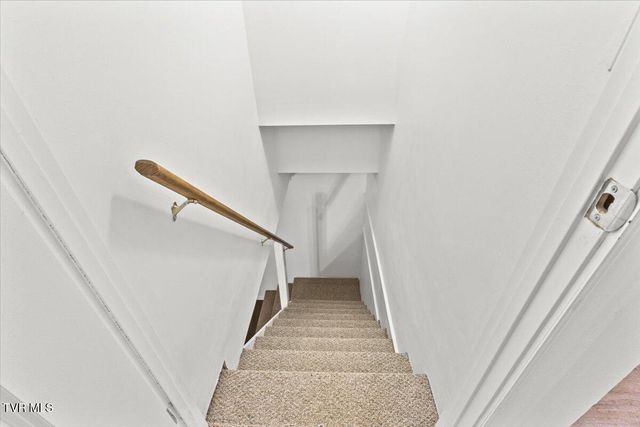 144 Zeb Grindstaff Road, Elizabethton, TN 37643