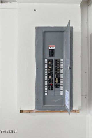 144 Zeb Grindstaff Road, Elizabethton, TN 37643