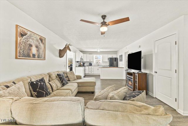 144 Zeb Grindstaff Road, Elizabethton, TN 37643