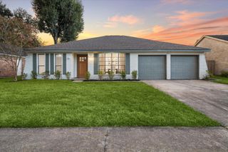 6703 Deer Ridge Lane, Houston, TX 77086