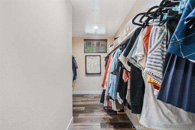 6321 Balcom Avenue, Encino, CA 91316