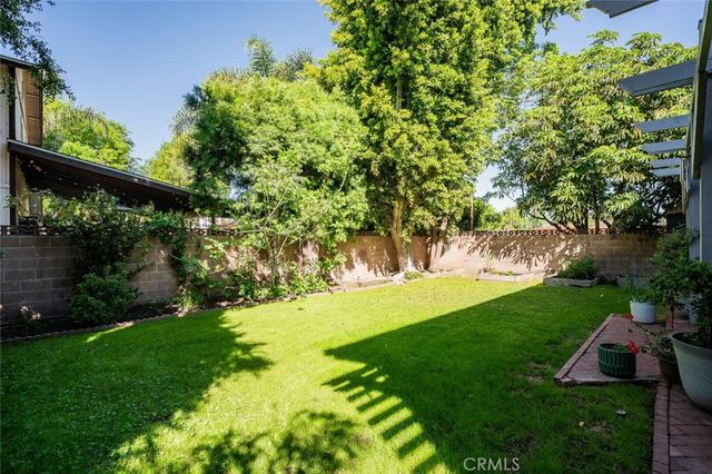 6321 Balcom Avenue, Encino, CA 91316