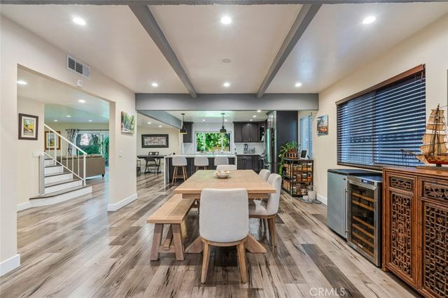 6321 Balcom Avenue, Encino, CA 91316