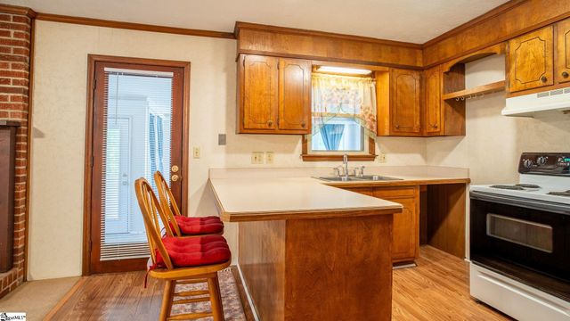 620 Creighton Drive, Taylors, SC 29687