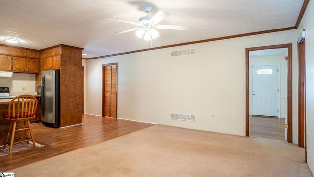 620 Creighton Drive, Taylors, SC 29687