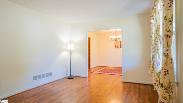 620 Creighton Drive, Taylors, SC 29687