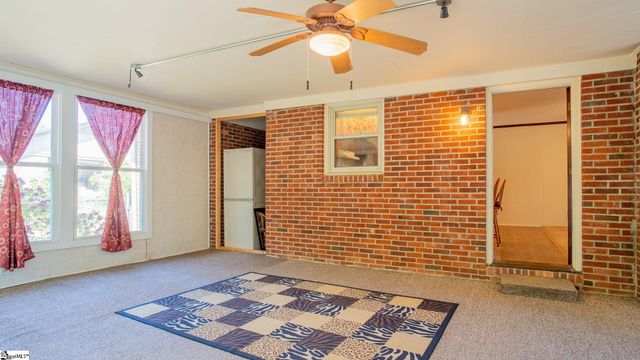 620 Creighton Drive, Taylors, SC 29687