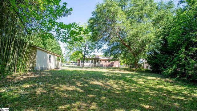 620 Creighton Drive, Taylors, SC 29687