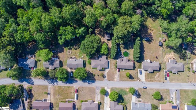 620 Creighton Drive, Taylors, SC 29687