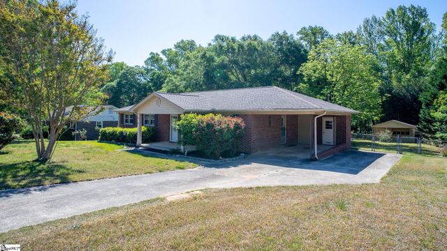 620 Creighton Drive, Taylors, SC 29687