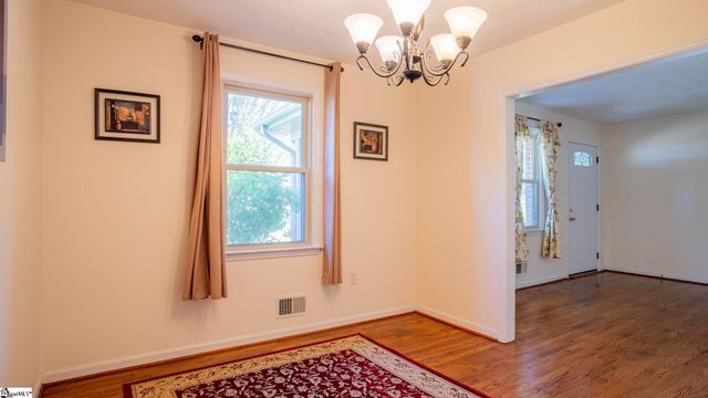 620 Creighton Drive, Taylors, SC 29687