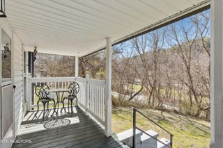 1216 Powder Springs Rd, Sevierville, TN 37876