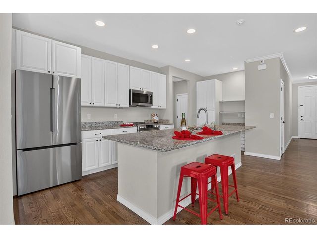 5650 W Quincy Ave 31, Denver, CO 80235