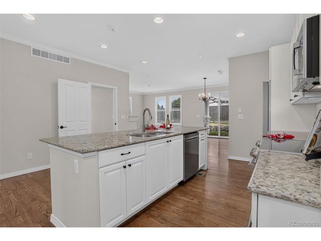 5650 W Quincy Ave 31, Denver, CO 80235