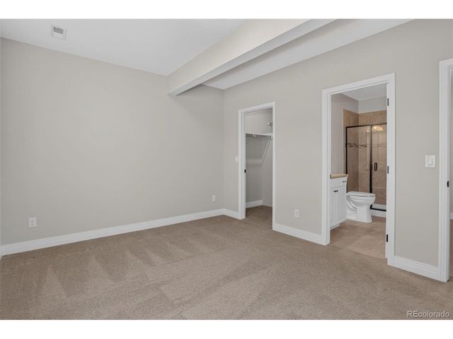5650 W Quincy Ave 31, Denver, CO 80235