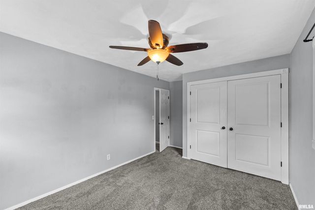 1453 W 41 Street, Davenport, IA 52806