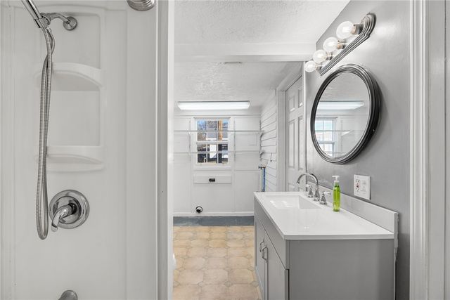 29 Humbert Street, Seneca, SC 29678