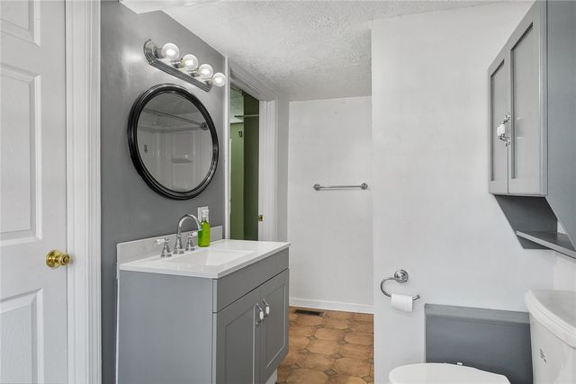 29 Humbert Street, Seneca, SC 29678