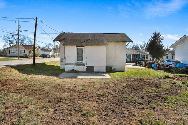 29 Humbert Street, Seneca, SC 29678