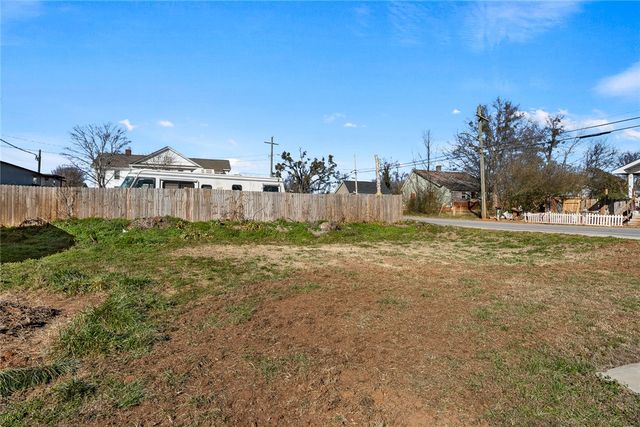 29 Humbert Street, Seneca, SC 29678