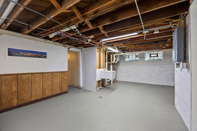 4032 Grand Avenue S, Minneapolis, MN 55409