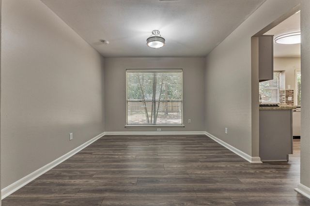 23 Ridgecross Place, The Woodlands, TX 77381