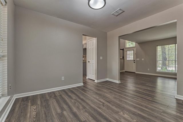 23 Ridgecross Place, The Woodlands, TX 77381