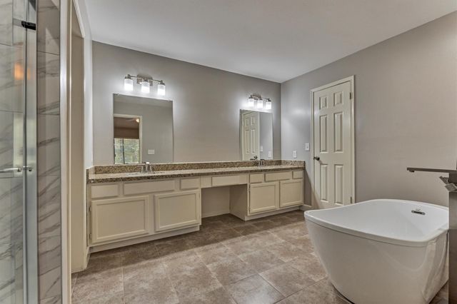 23 Ridgecross Place, The Woodlands, TX 77381