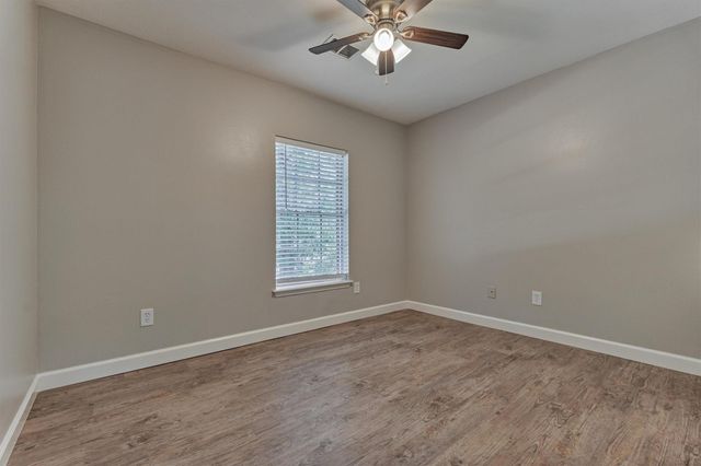 23 Ridgecross Place, The Woodlands, TX 77381