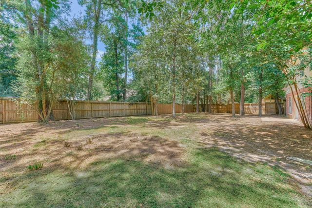 23 Ridgecross Place, The Woodlands, TX 77381