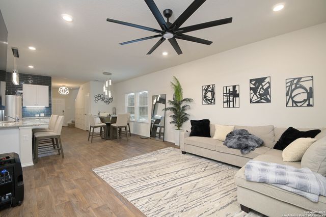 4803 Nueces, San Antonio, TX 78253