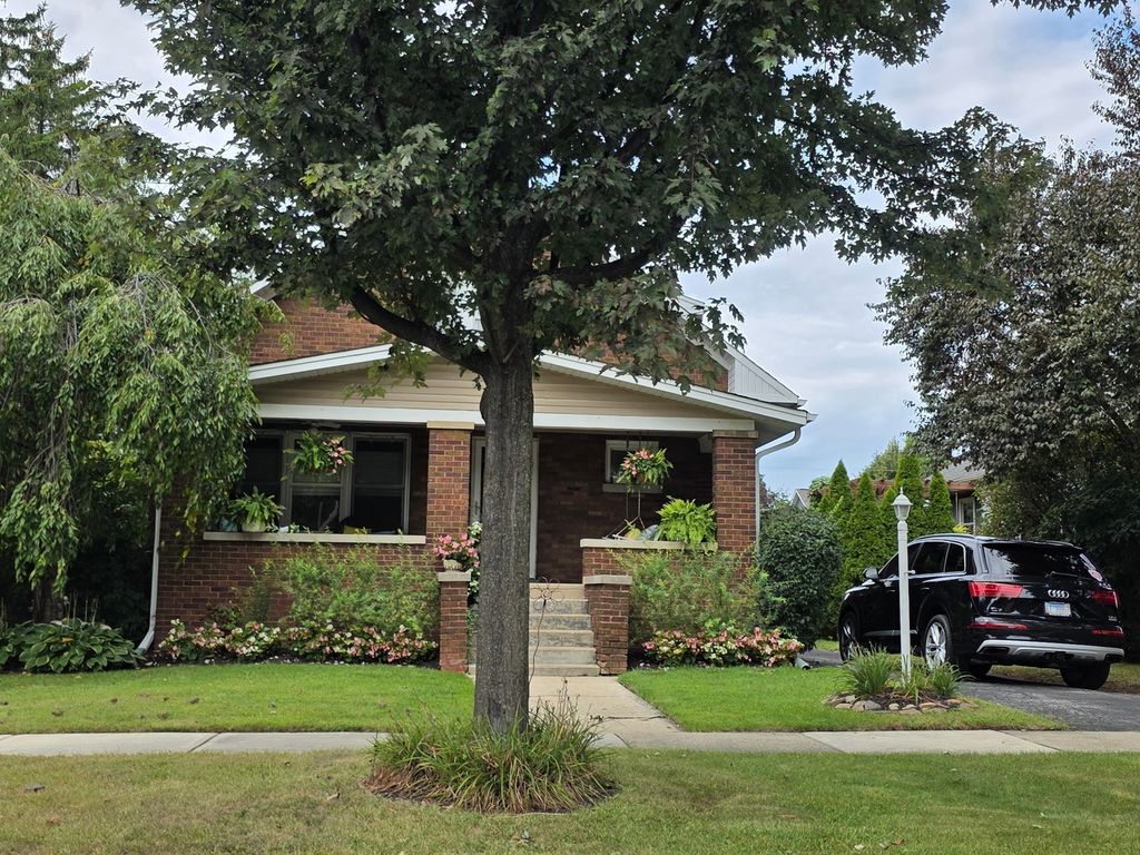 114 S Edward Street, Mount Prospect, IL 60056 — exterior