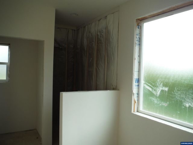 212 NE Broadway St, Sublimity, OR 97385