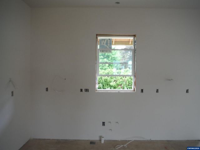 212 NE Broadway St, Sublimity, OR 97385