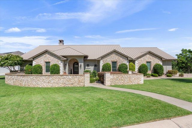 2501 Woodbine CIR, Georgetown, TX 78628