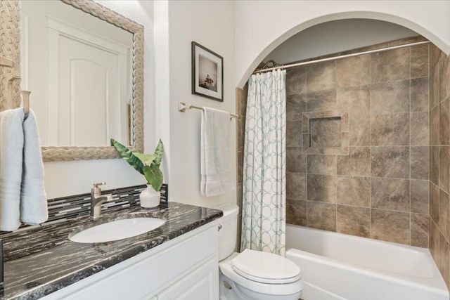 2501 Woodbine CIR, Georgetown, TX 78628