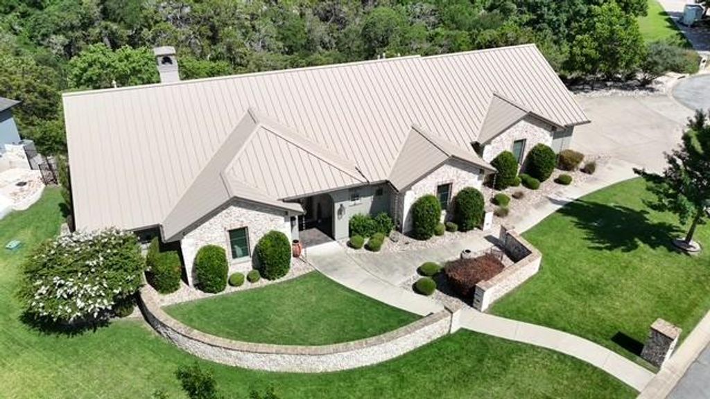 2501 Woodbine CIR, Georgetown, TX 78628