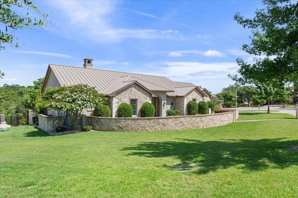2501 Woodbine CIR, Georgetown, TX 78628