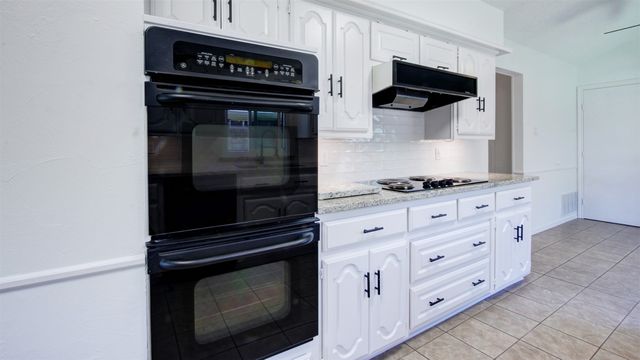 616 Sheffield Drive, Richardson, TX 75081