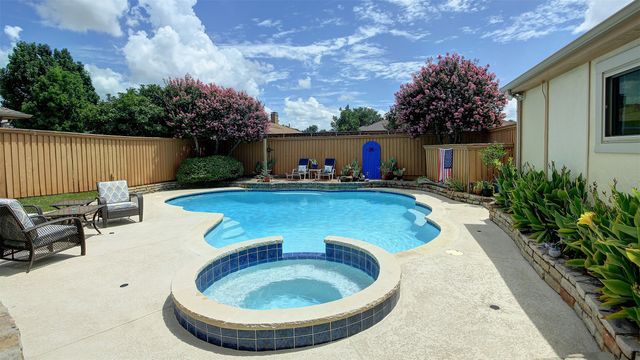 616 Sheffield Drive, Richardson, TX 75081