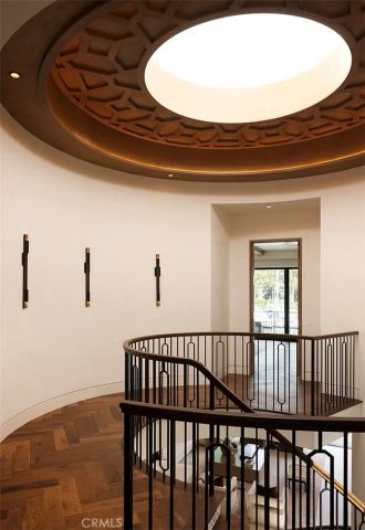 615 Lido Park Drive, Newport Beach, CA 92663