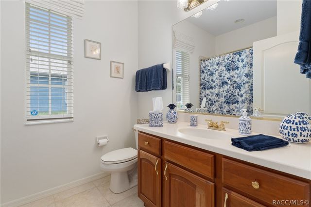 2786 N Canterbury Lake Drive, Hernando, FL 34442