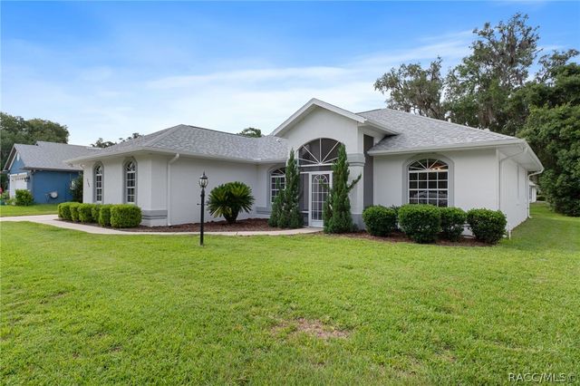 2786 N Canterbury Lake Drive, Hernando, FL 34442