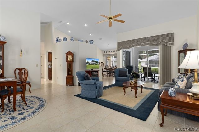 2786 N Canterbury Lake Drive, Hernando, FL 34442