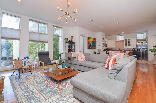 1116 Columbus Street, Houston, TX 77019